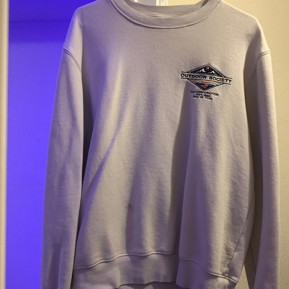 H&M Outdoor Society crewneck